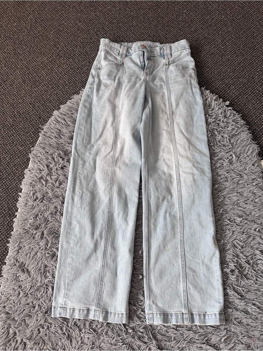 American Eagle Light Wash Curvy Stovepipe Jeans